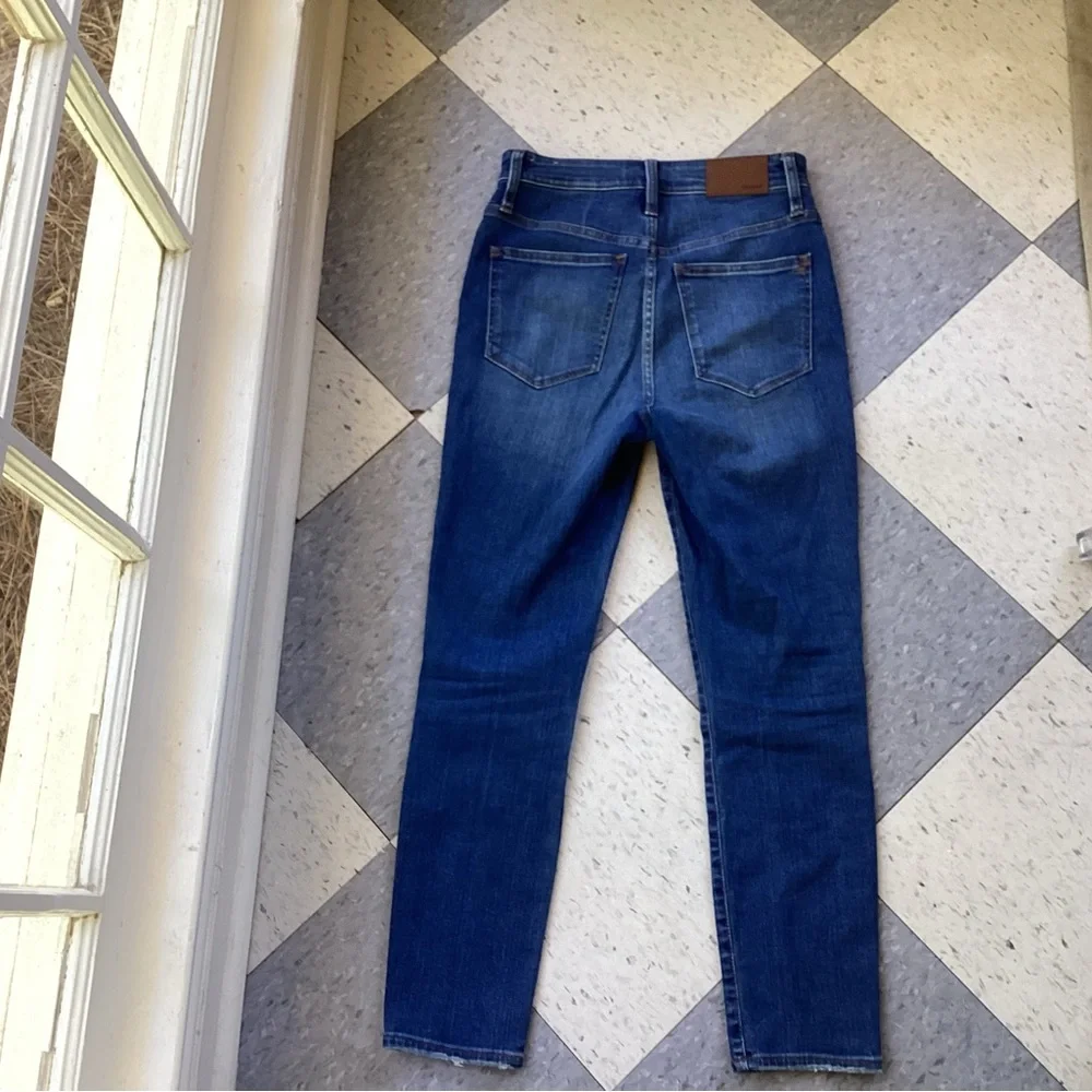 Sold! - Picture 5 of 5